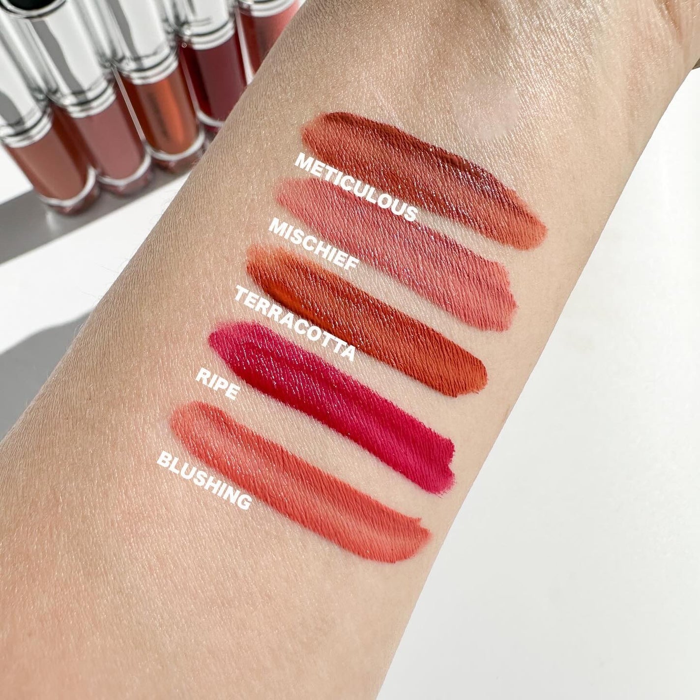 M·A·C ロックド キス インク リップカラー/M・A・C/口紅を使ったクチコミ(3枚目)