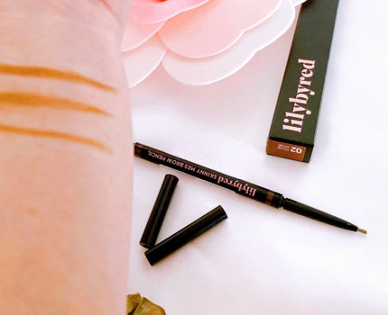 スキニーメス ブロウペンシル/lilybyred/アイブロウペンシルを使ったクチコミ(2枚目)