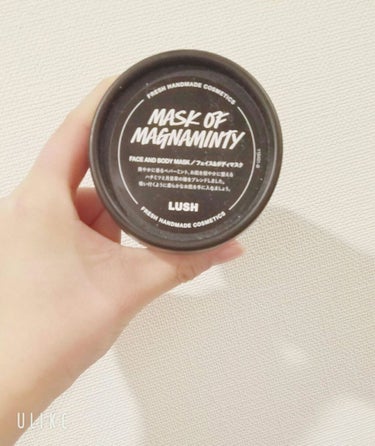 LUSH の パワーマスク 

LIPSしてる人なら一度はみたことあるはず，！！

このパワーマスク使って驚いたことが、肌のつるつる具合！！！

肌が綺麗になったことが実感できたこと！！

結構ミントが