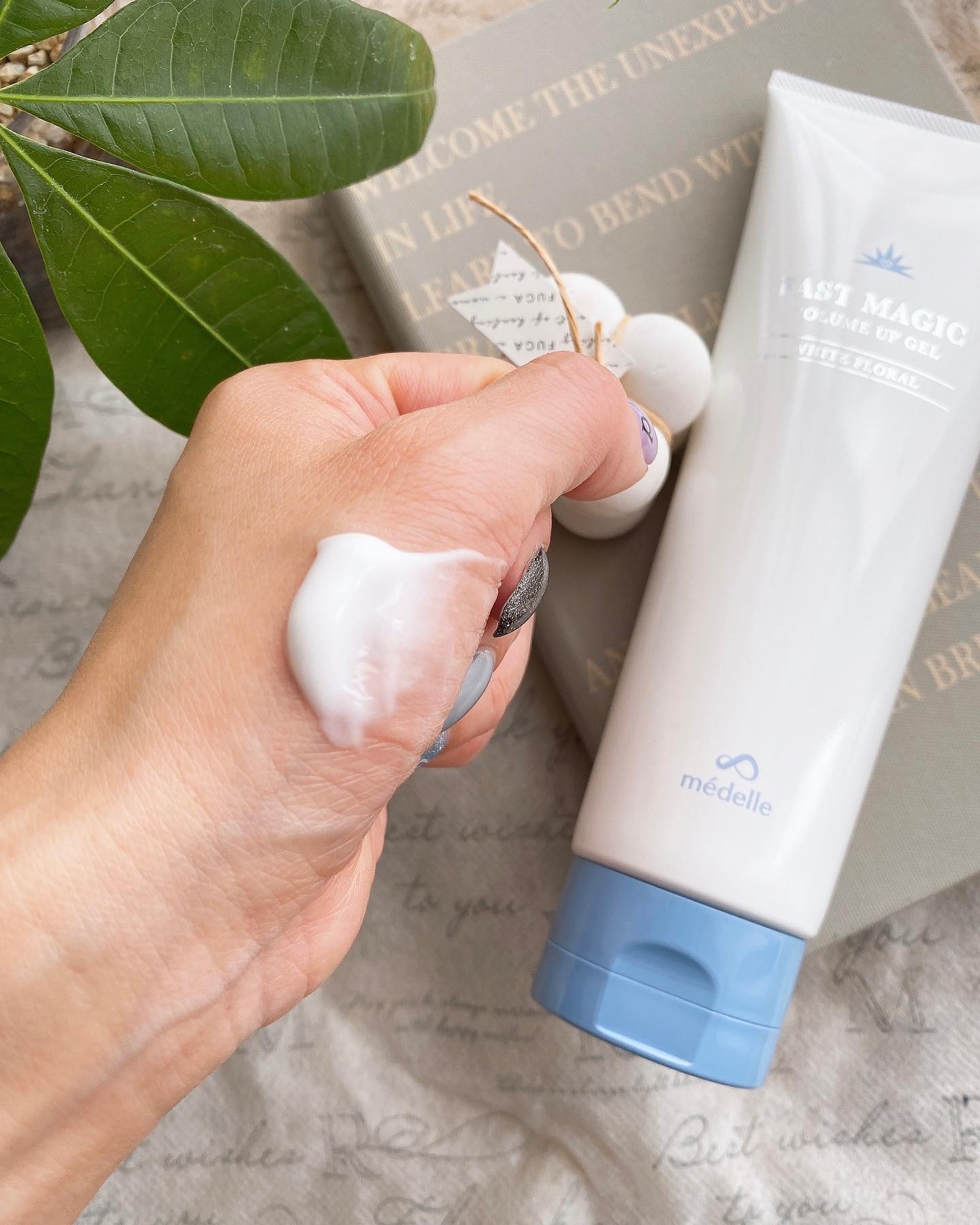 ファストマジック ボリュームアップジェル/médelle/バスト・ヒップケアを使ったクチコミ（2枚目）