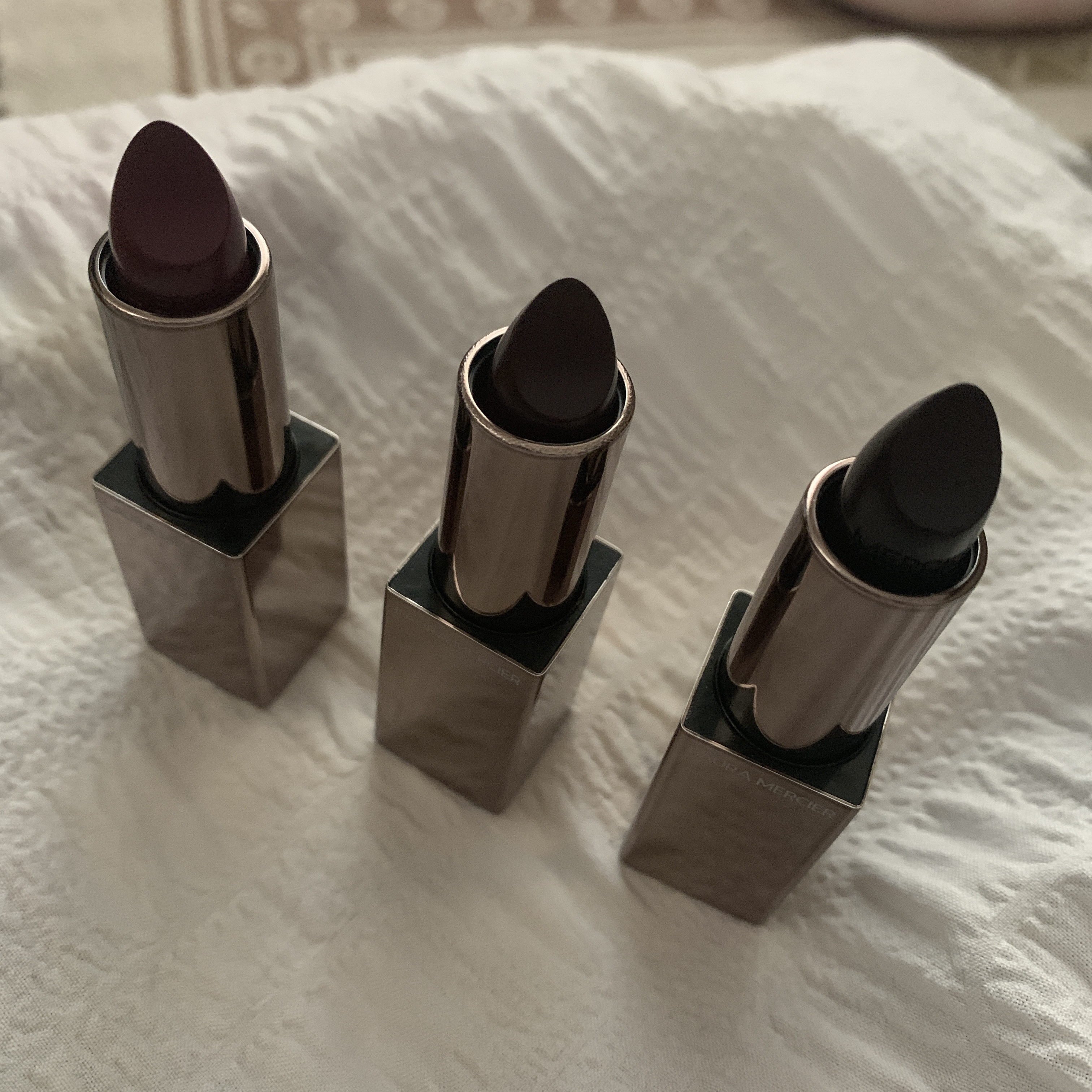 ルージュ エッセンシャル シルキー クリーム リップスティック 19/ローラ メルシエ/口紅を使ったクチコミ（2枚目）