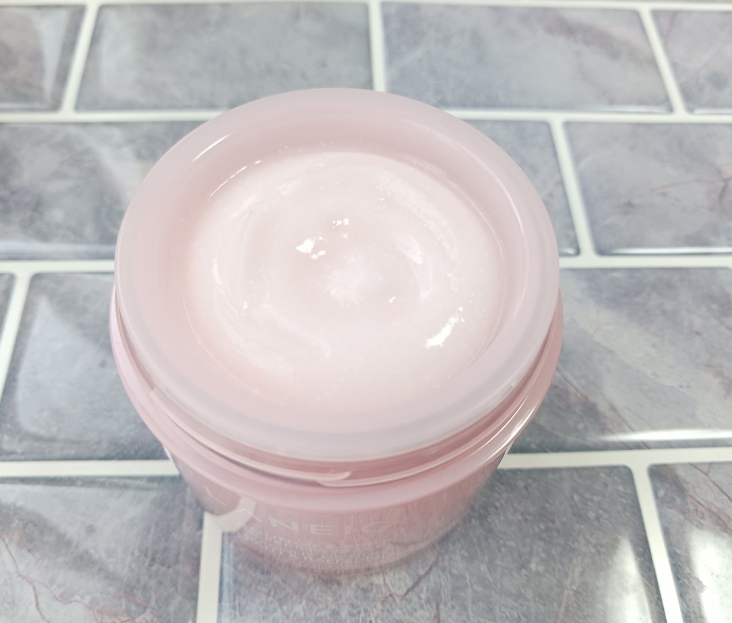 バウンシースリーピングマスク/LANEIGE/フェイスクリームを使ったクチコミ(2枚目)