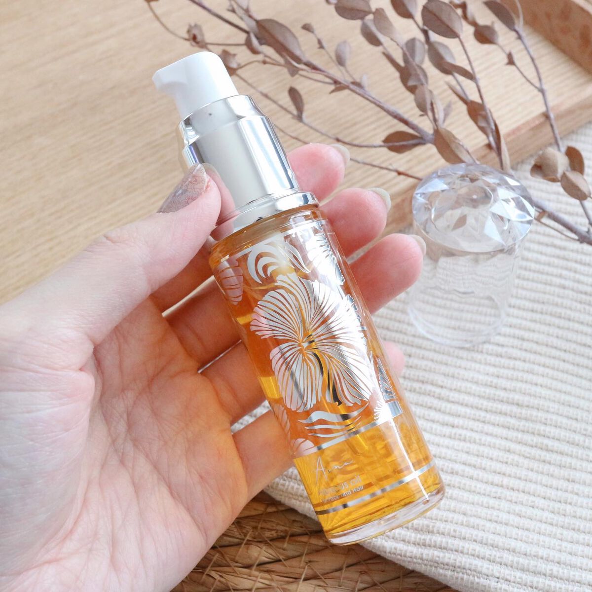 アイーナハイビスカスオイル/Aina/フェイスオイルを使ったクチコミ（2枚目）