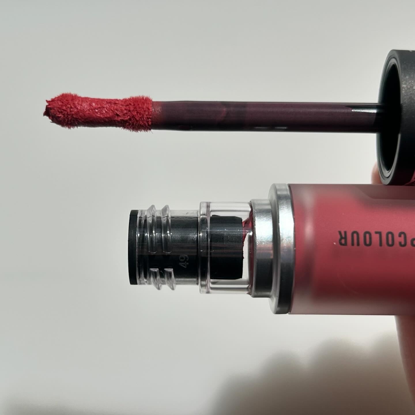 パウダー キス リキッド リップカラー/M・A・C/口紅を使ったクチコミ（3枚目）