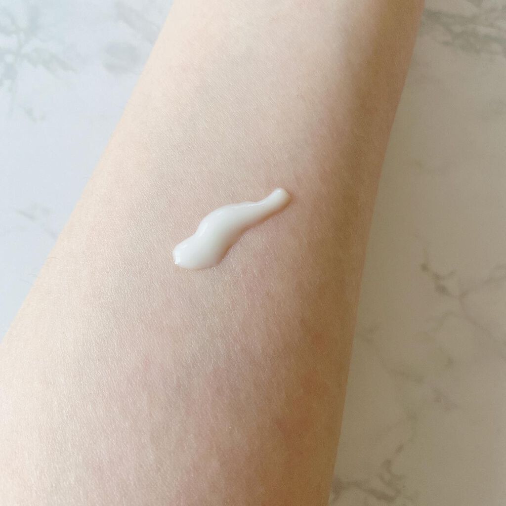 ウルトラハイドロサンエッセンス/VELLA/日焼け止めローションを使ったクチコミ（2枚目）