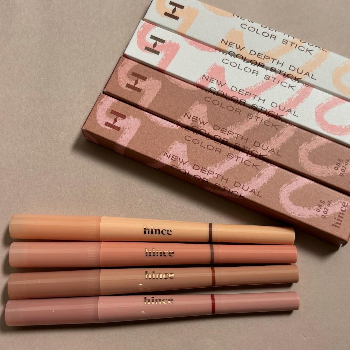 ニューデップスデュアルカラースティック/hince/スティックアイシャドウを使ったクチコミ(6枚目)