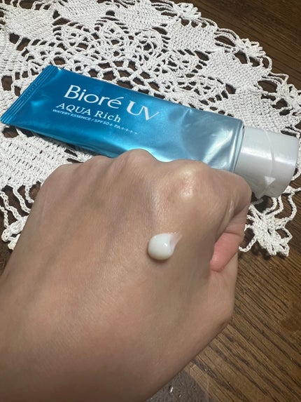 ビオレUV アクアリッチ ウォータリーエッセンス/ビオレ/日焼け止めローションを使ったクチコミ(2枚目)