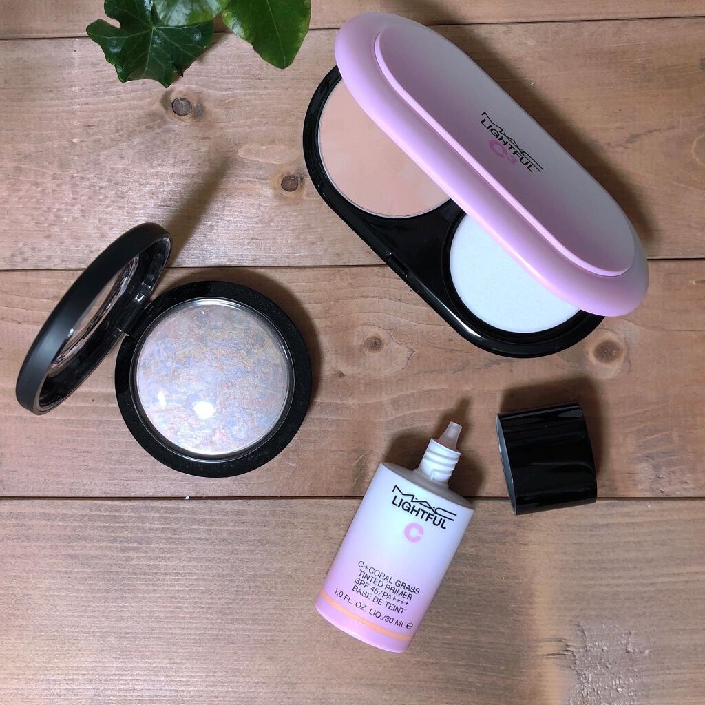 ライトフル C3 ナチュラル シルク パウダーファンデーション/M・A・C/パウダーファンデーションを使ったクチコミ(7枚目)