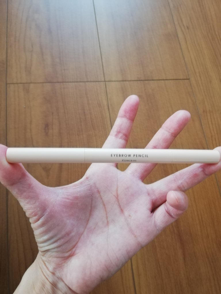 アイブロウペンシル 01 イエローブラウン/Kirei&co./アイブロウペンシルを使ったクチコミ（3枚目）