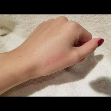 モイストピュアカラーリップ/ニベア/リップクリームを使ったクチコミ(2枚目)