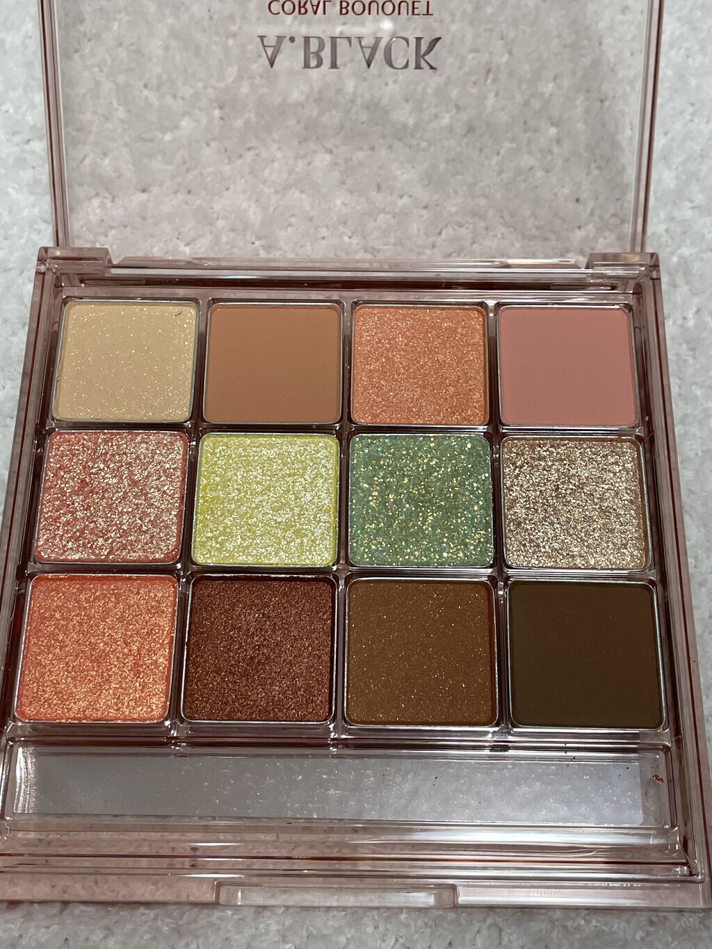 グラムチェンジマルチパレット/A.BLACK/マルチパレットを使ったクチコミ（2枚目）