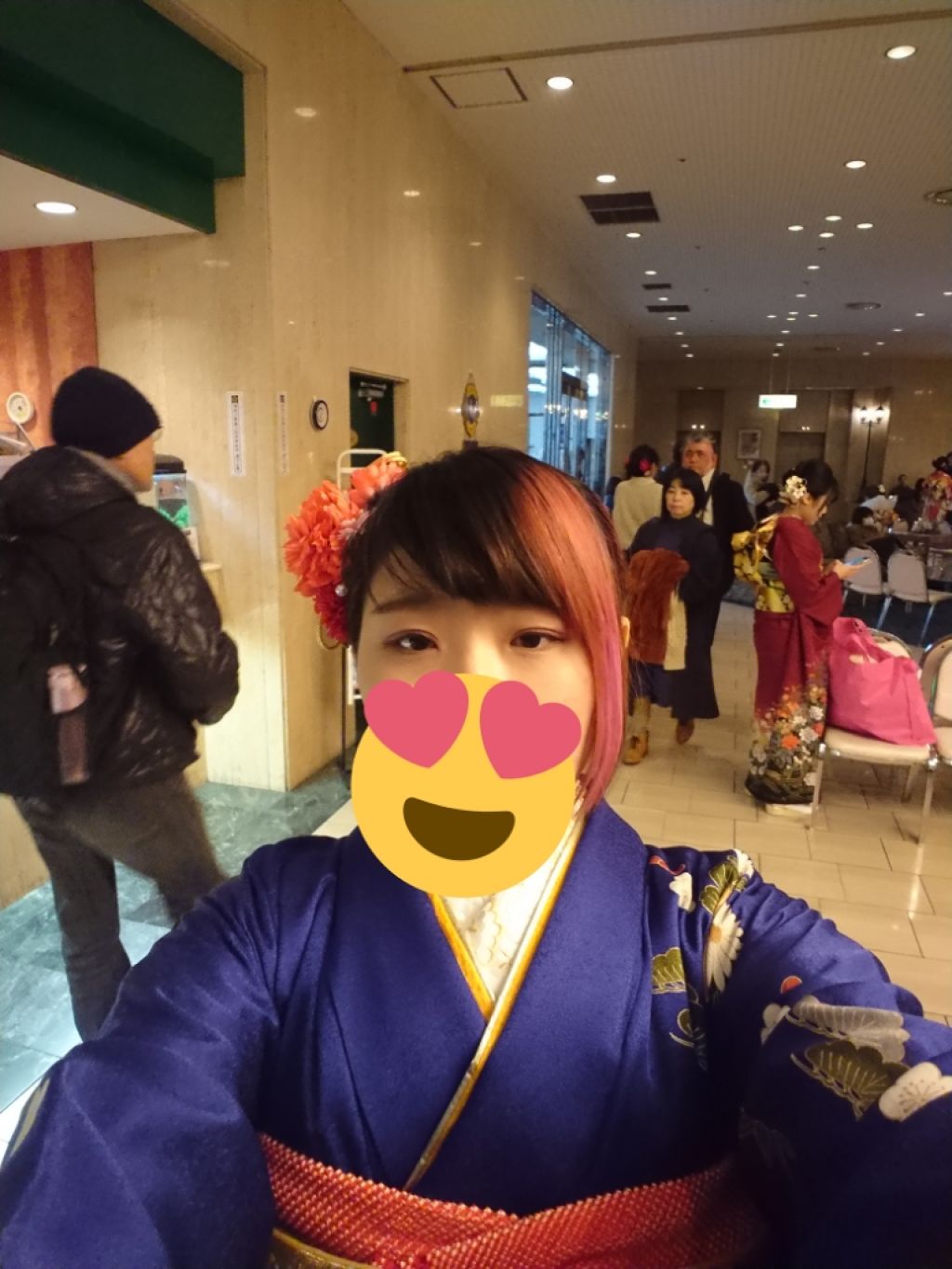 ライトフル C+ ティンティッド クリーム SPF 30/M・A・C/化粧下地を使ったクチコミ（2枚目）