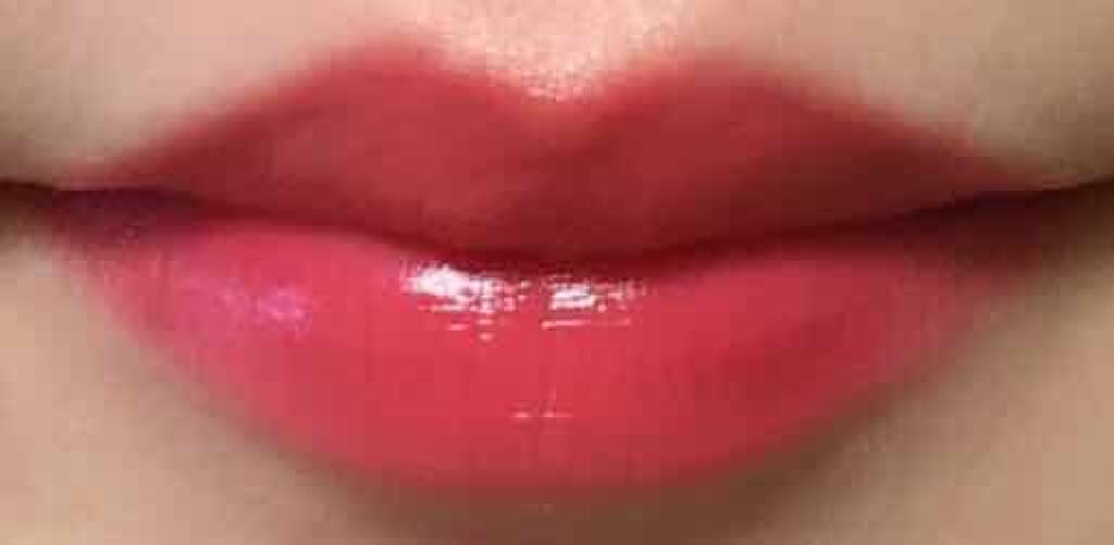 ルージュ ヴォリュプテ シャイン/YVES SAINT LAURENT BEAUTE/口紅を使ったクチコミ（2枚目）