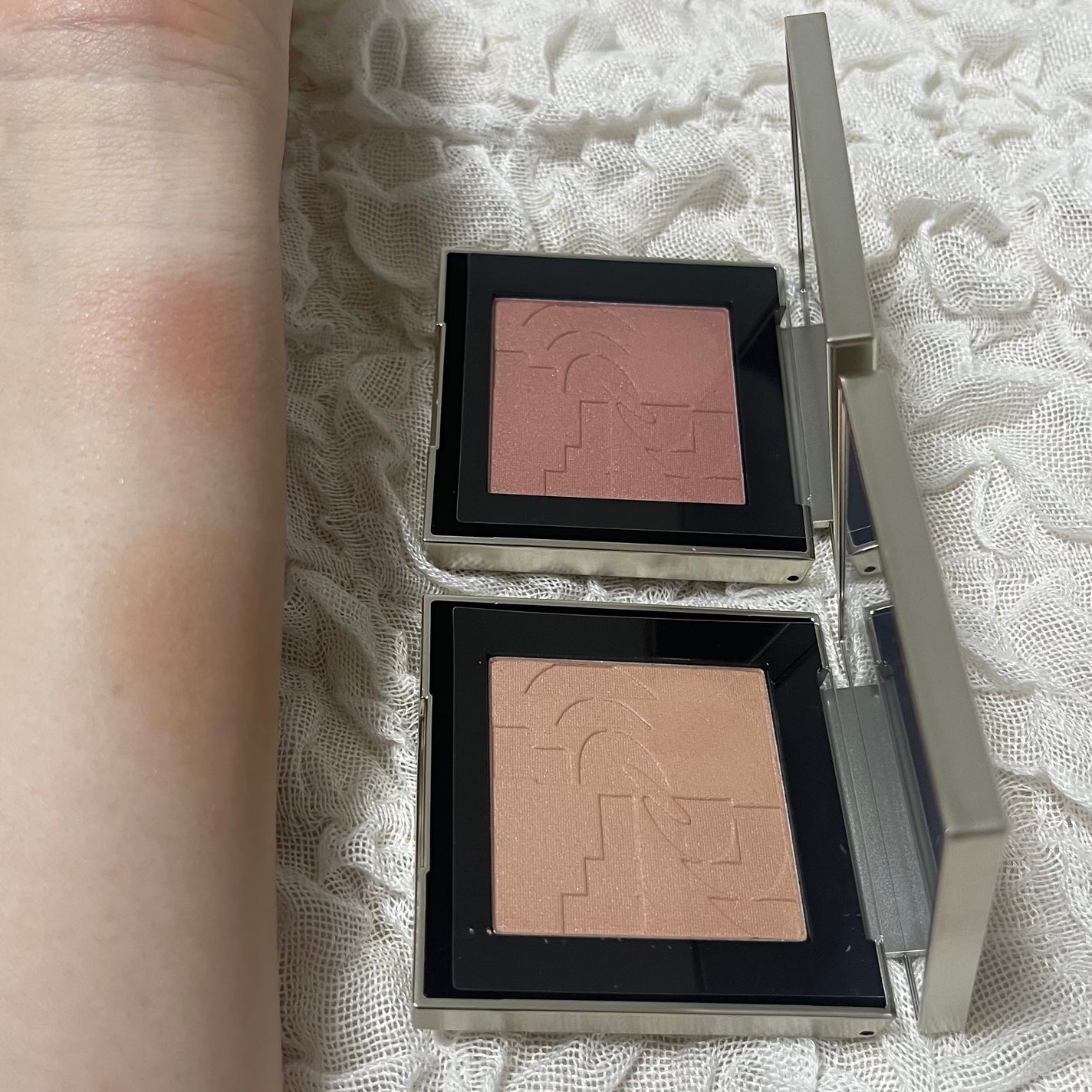 オールオーバーフェイスブラッシュ/TWO SLASH FOUR/パウダーチークを使ったクチコミ(3枚目)