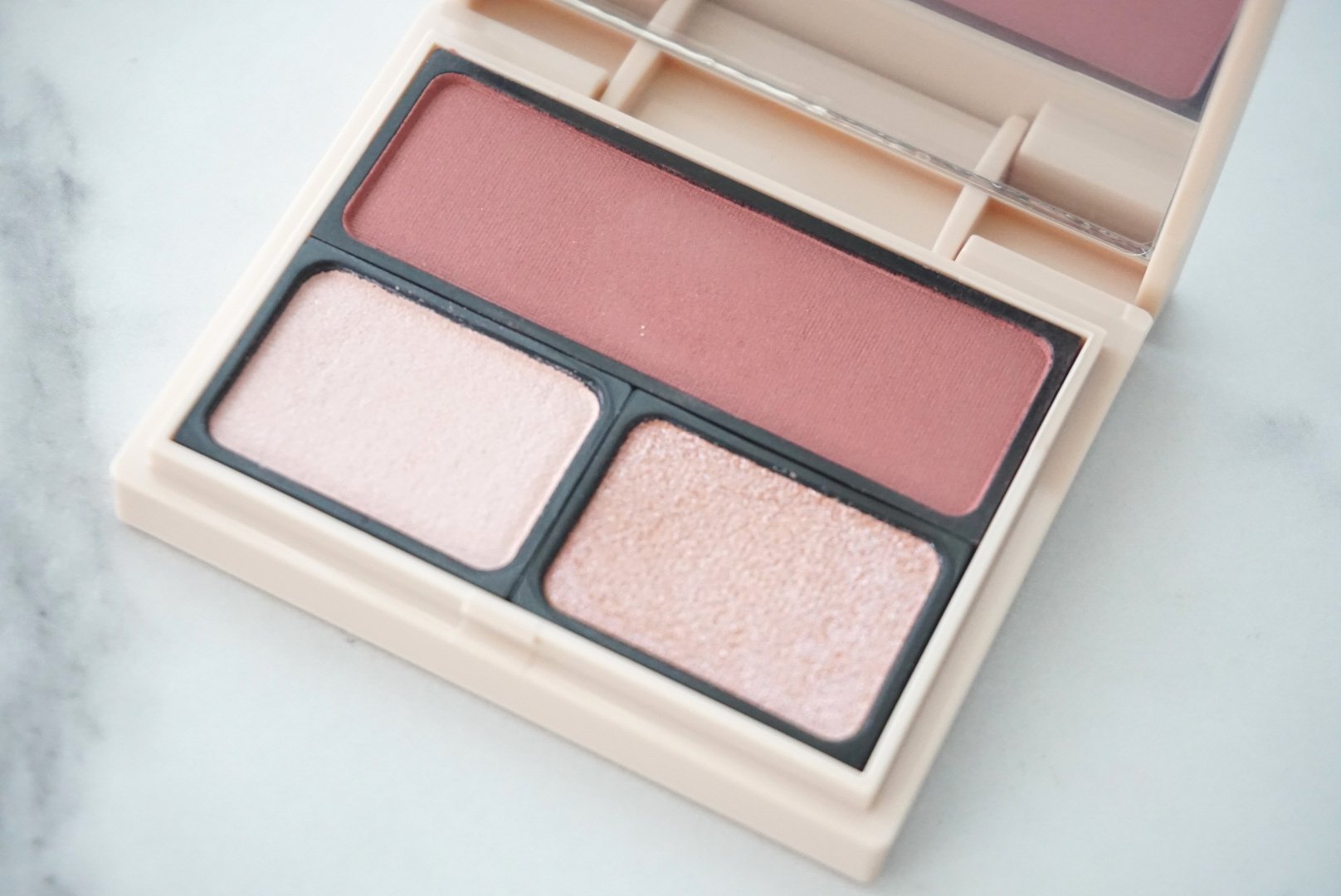 アイカラーパレット/Upt/アイシャドウパレットを使ったクチコミ（2枚目）