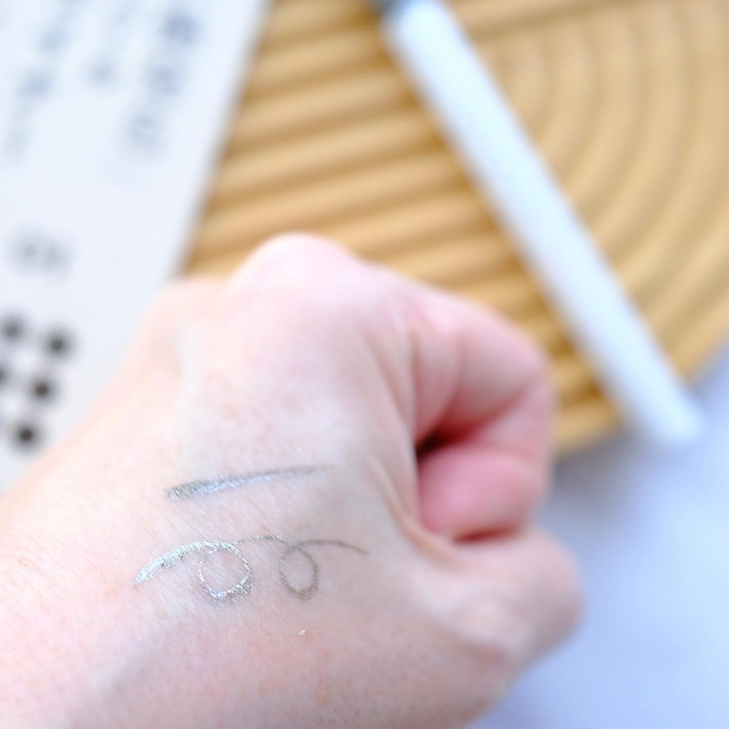 アイデザインライナー/COCOROIKI/リキッドアイライナーを使ったクチコミ（3枚目）