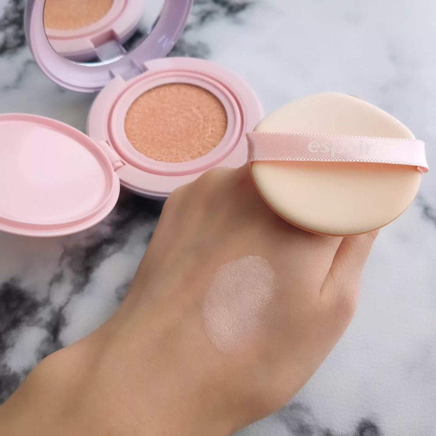 デューライクジェロー トーンアップクッション/espoir/化粧下地を使ったクチコミ(4枚目)