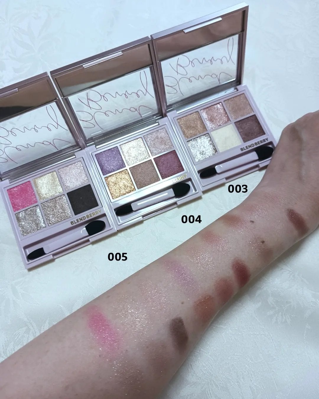 オーラクリエイション/BLEND BERRY/アイシャドウパレットを使ったクチコミ(3枚目)