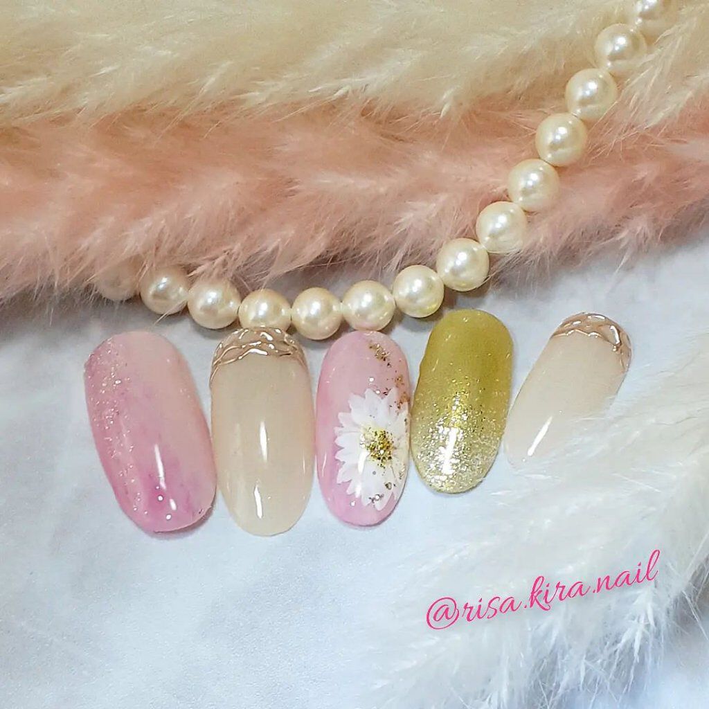 #ネイル,#ジェルネイル,#春ネイル,#スプリングネイル,#フラワーネイル,#キラキラネイルのネイルデザイン