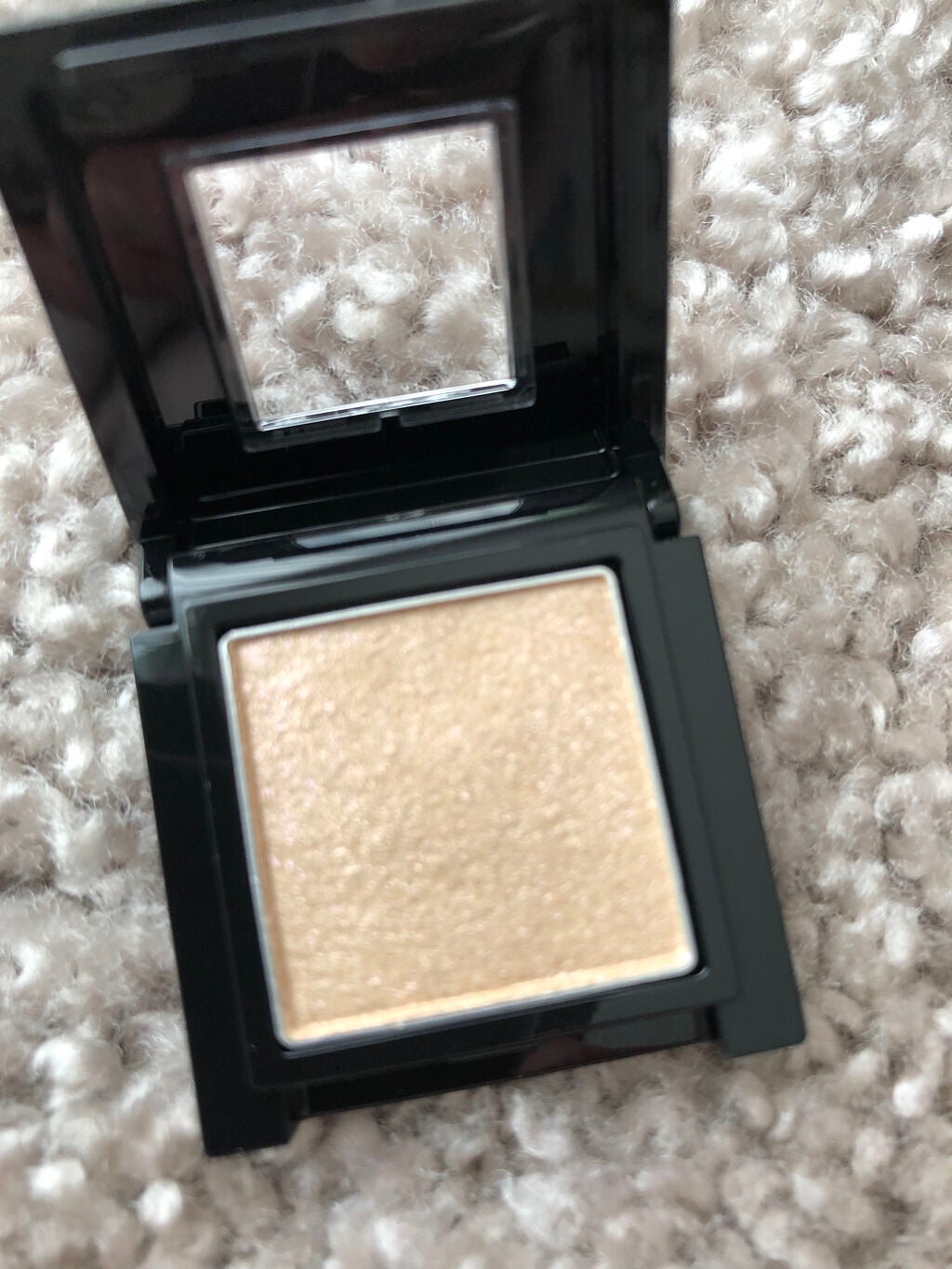 ヴィセ アヴァン シングルアイカラー/Visée/単色アイシャドウを使ったクチコミ(3枚目)