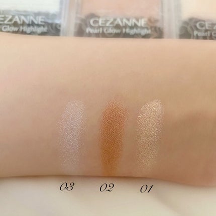 パールグロウハイライト/CEZANNE/パウダーハイライトを使ったクチコミ(2枚目)