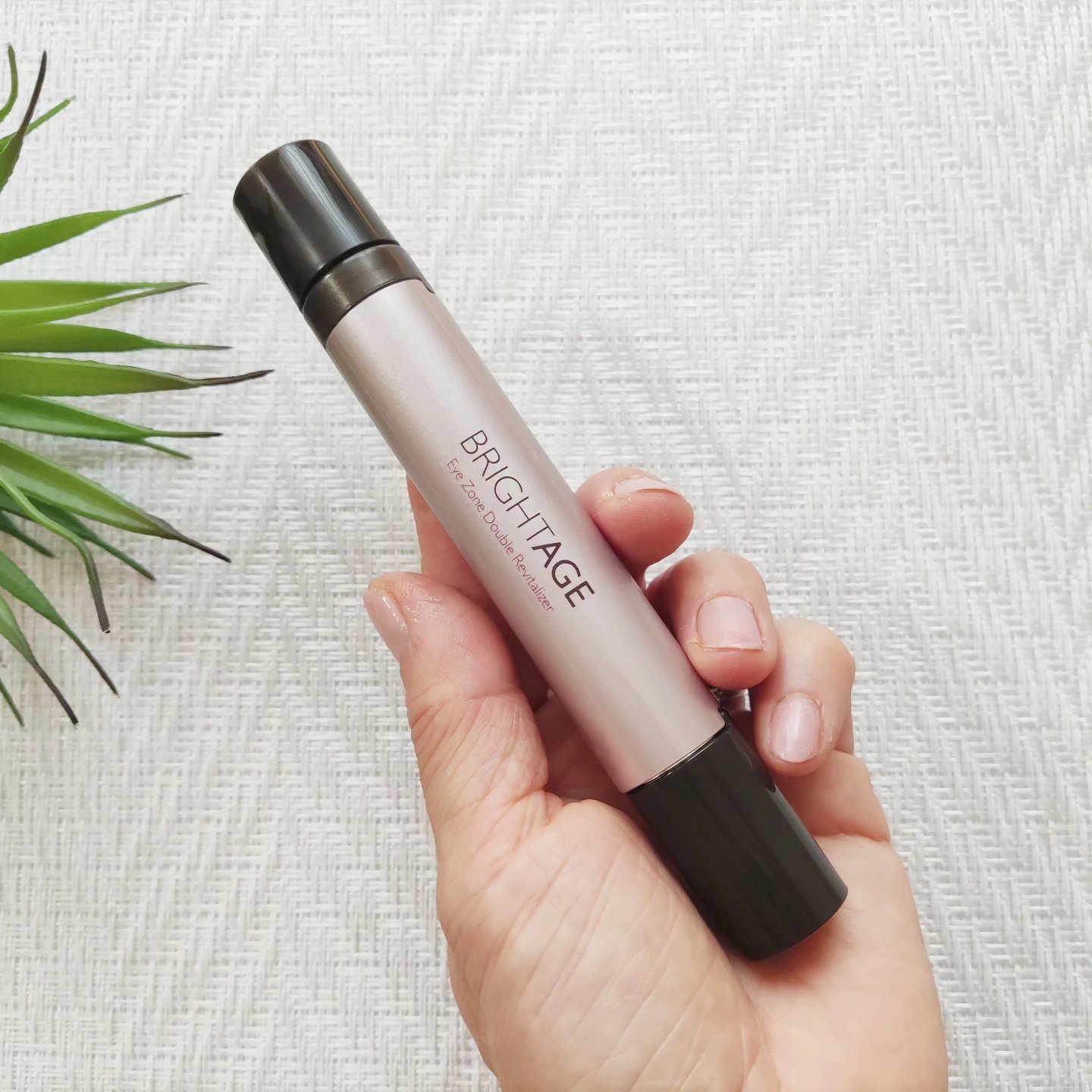 アイゾーン ダブルリバイタライザー/BRIGHTAGE/アイケア・アイクリームを使ったクチコミ（2枚目）