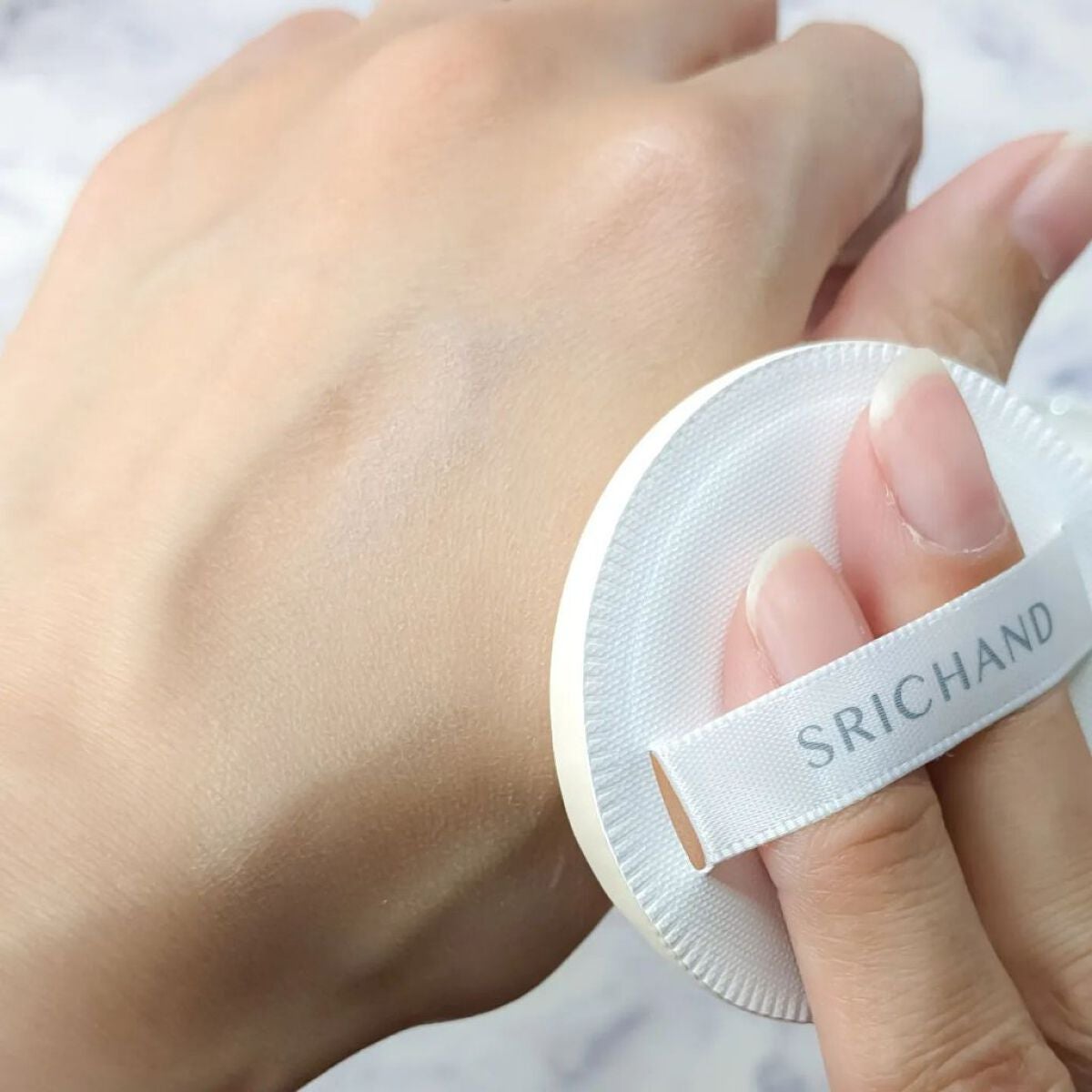 ブライト&ブルーム 24 スキンケアパウダー/SRICHAND/ルースパウダーを使ったクチコミ(5枚目)