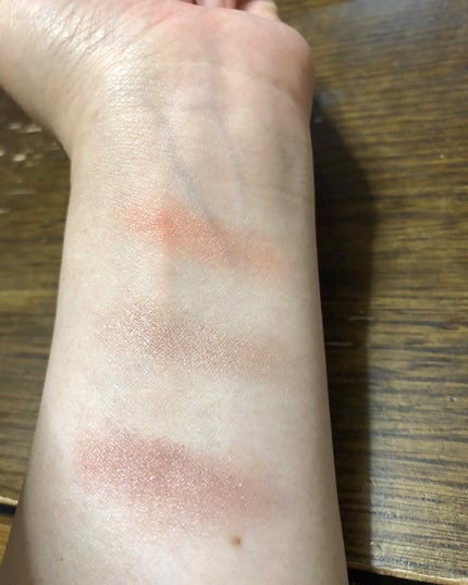 シャドーカスタマイズ/MAJOLICA MAJORCA/単色アイシャドウを使ったクチコミ(2枚目)