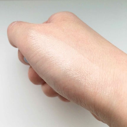 ボーム エサンシエル/CHANEL/スティックハイライトを使ったクチコミ(2枚目)