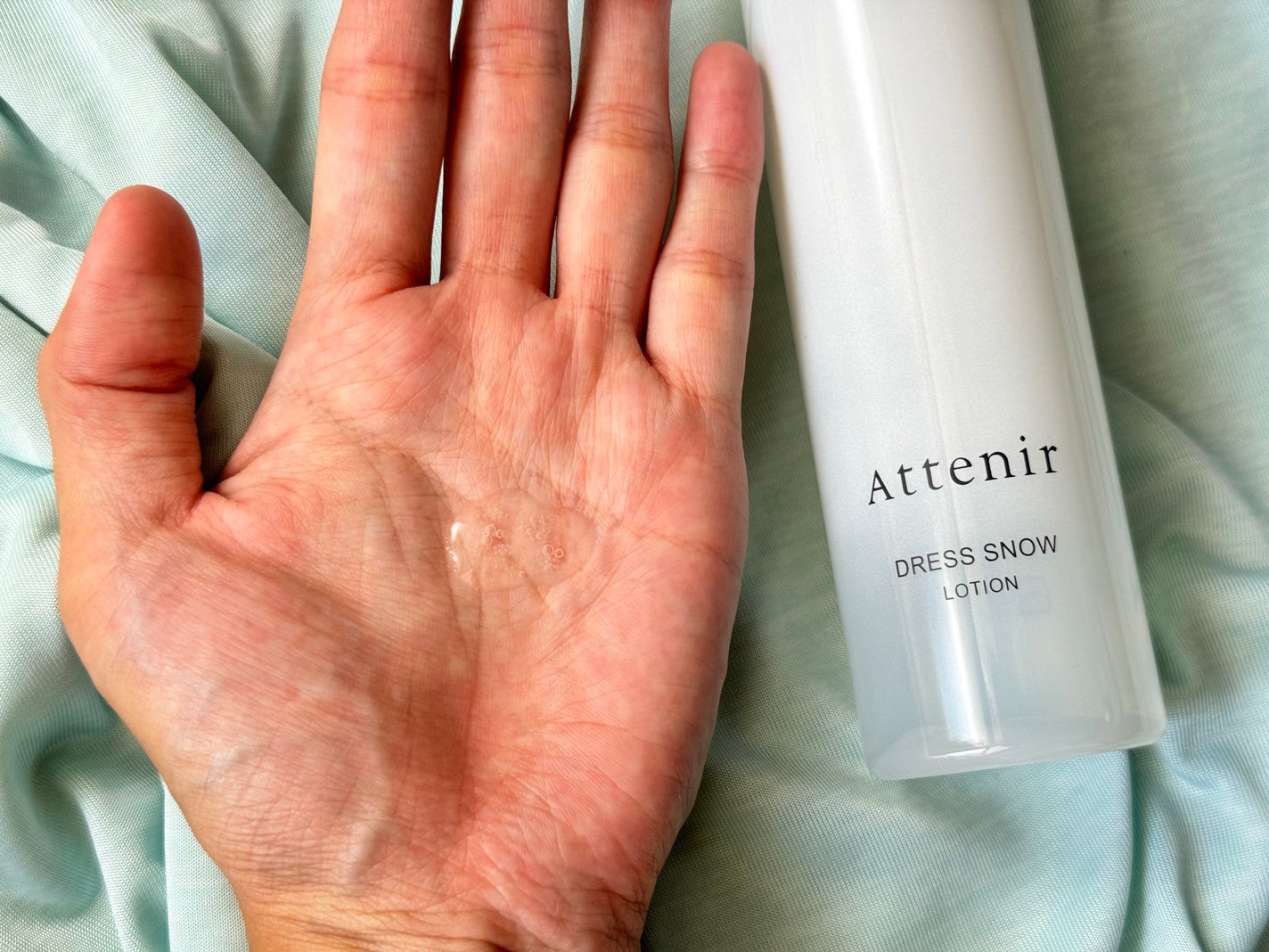 ドレススノー ローション【医薬部外品】 /アテニア/化粧水を使ったクチコミ(3枚目)
