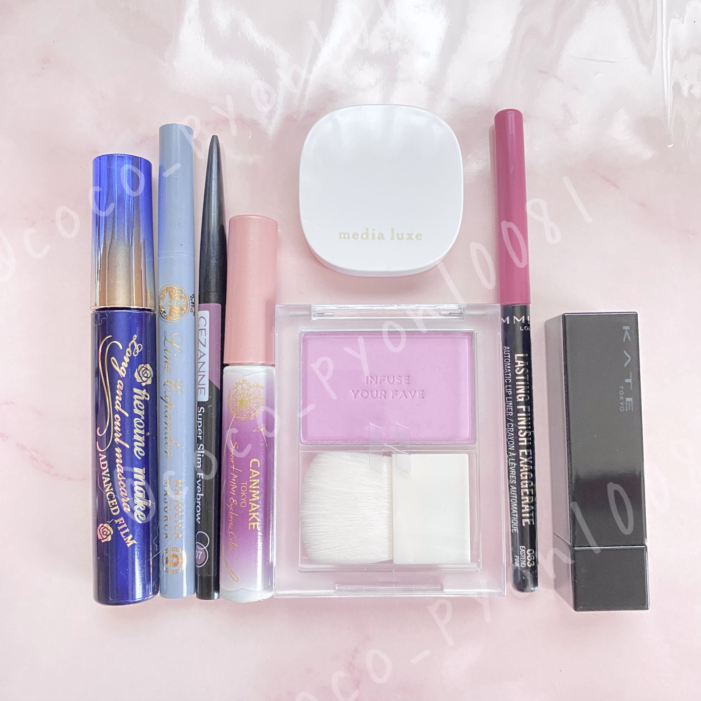 アイカラー 03 パープル系/media luxe/アイシャドウパレットを使ったクチコミ（3枚目）