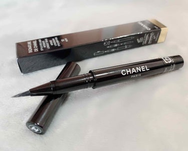 CHANEL シニャチュール ドゥ シャネルのクチコミ「CHANEL
シニャチュール ドゥ シャネル 10 ヌワール
アイライナー


このアイライナ.....」（1枚目）