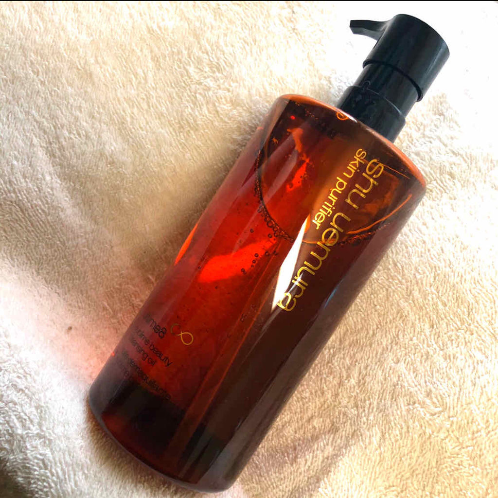 久しぶりの使用🙆‍♀️🙆‍♀️🙆‍♀️


こんばんは☺️
久々に使いたくなって
購入したものの紹介💗

▶▼◀▲▶▼◀▲▶▼◀▲▶▼◀▲▶▼◀▲
シュウウエムラ
アルティム8 ∞
スリブム ビューティー
クレンジングオイル
450