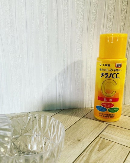 薬用しみ対策 美白乳液【医薬部外品】/メラノCC/乳液を使ったクチコミ(3枚目)