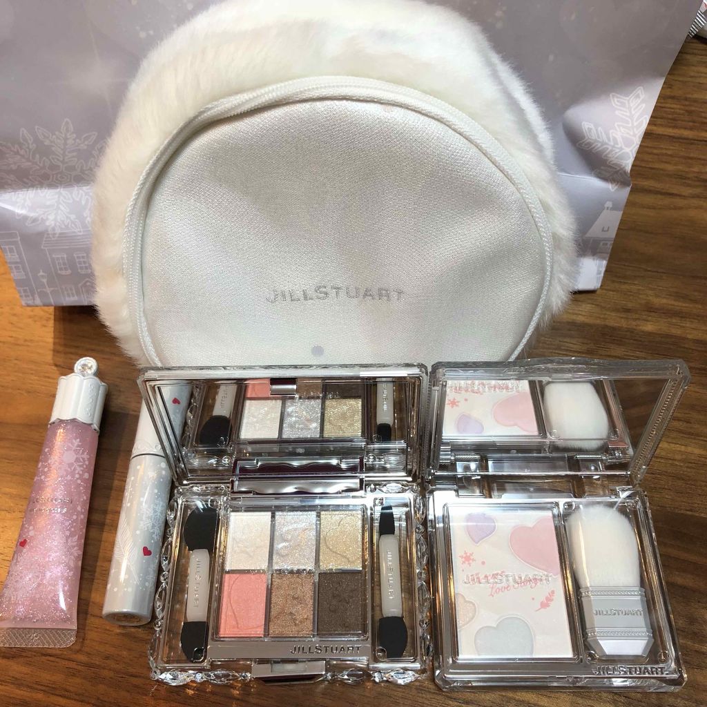 ホワイトラブストーリー コレクション (クリスマスコフレ 2018)/JILL STUART/メイクアップキットを使ったクチコミ(2枚目)