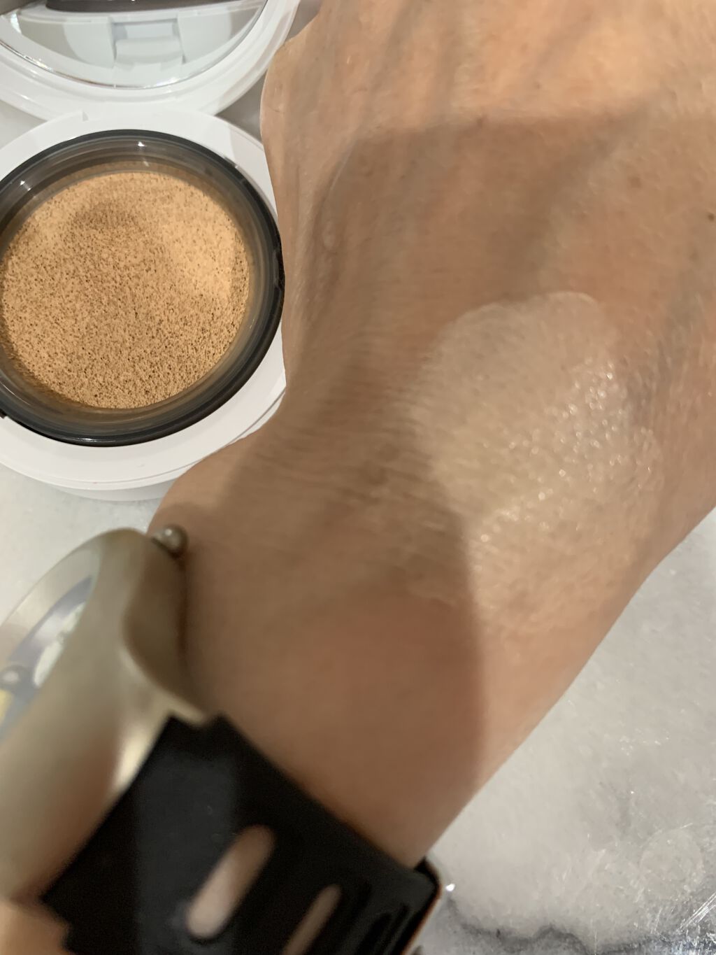 エアクッション カバー 21 ライトベージュ/IOPE/クッションファンデーションを使ったクチコミ（3枚目）