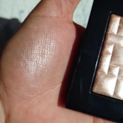 ハイライティング パウダー/BOBBI BROWN/パウダーハイライトを使ったクチコミ(3枚目)