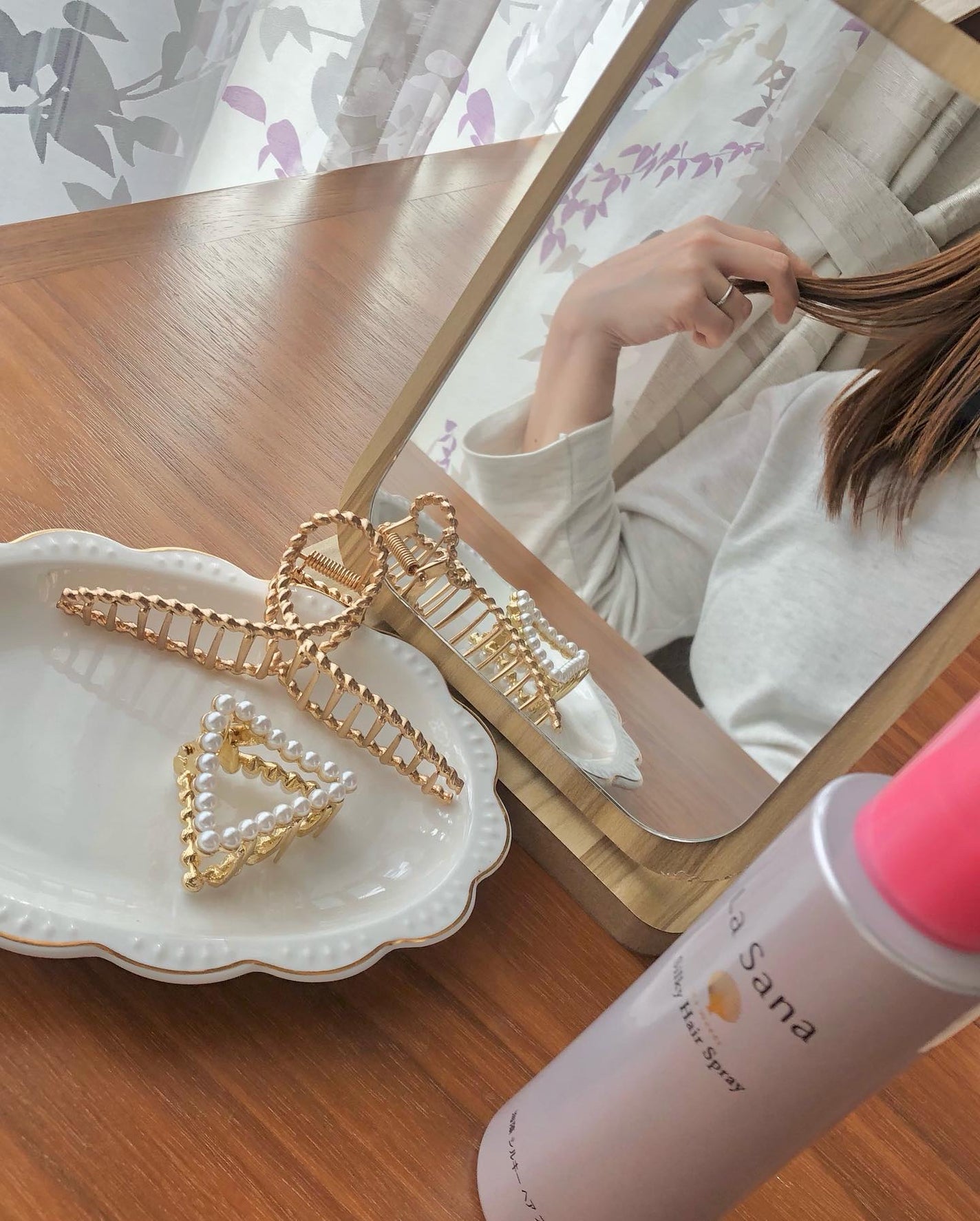 海藻 シルキー ヘア スプレー/ラサーナ/ヘアスプレーを使ったクチコミ(3枚目)