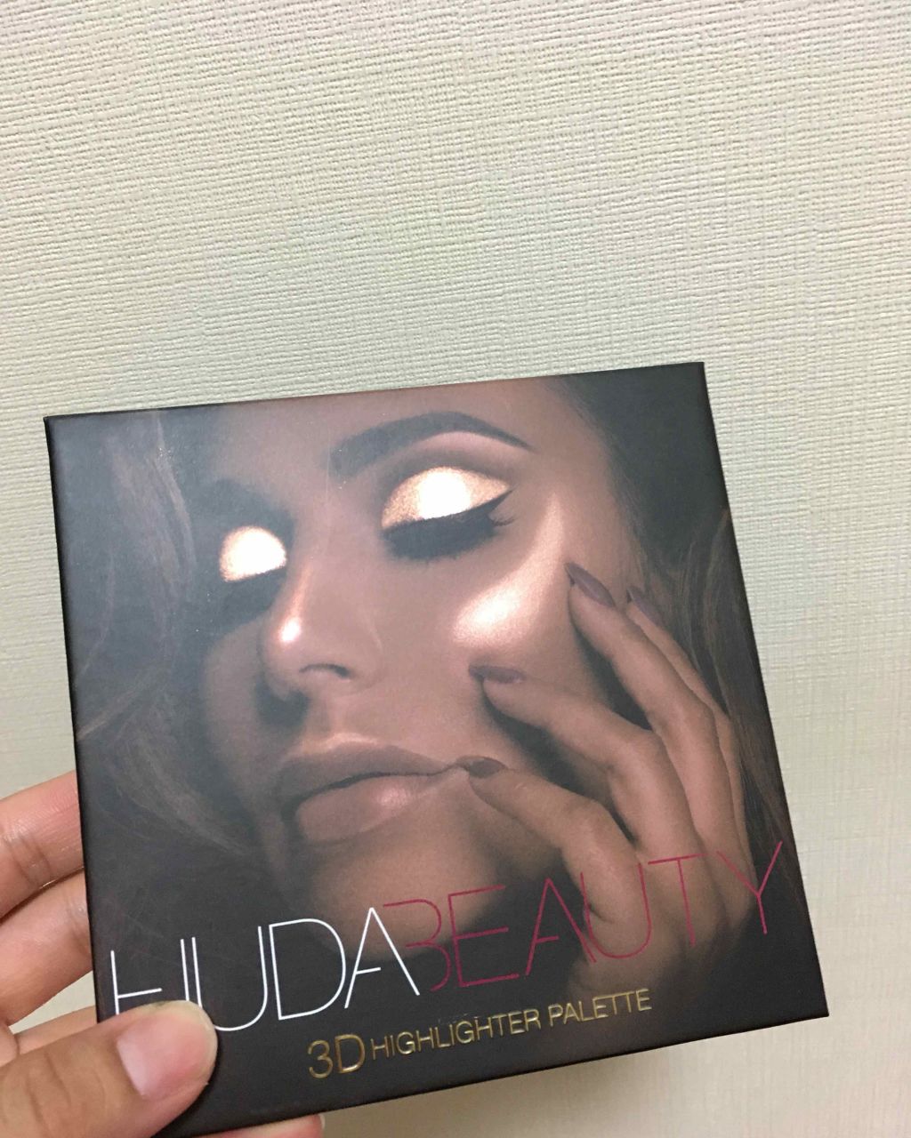 HUDA BEAUTY 3D HIGHLIGHTER PALETTE/Huda Beauty/パウダーハイライトを使ったクチコミ(1枚目)