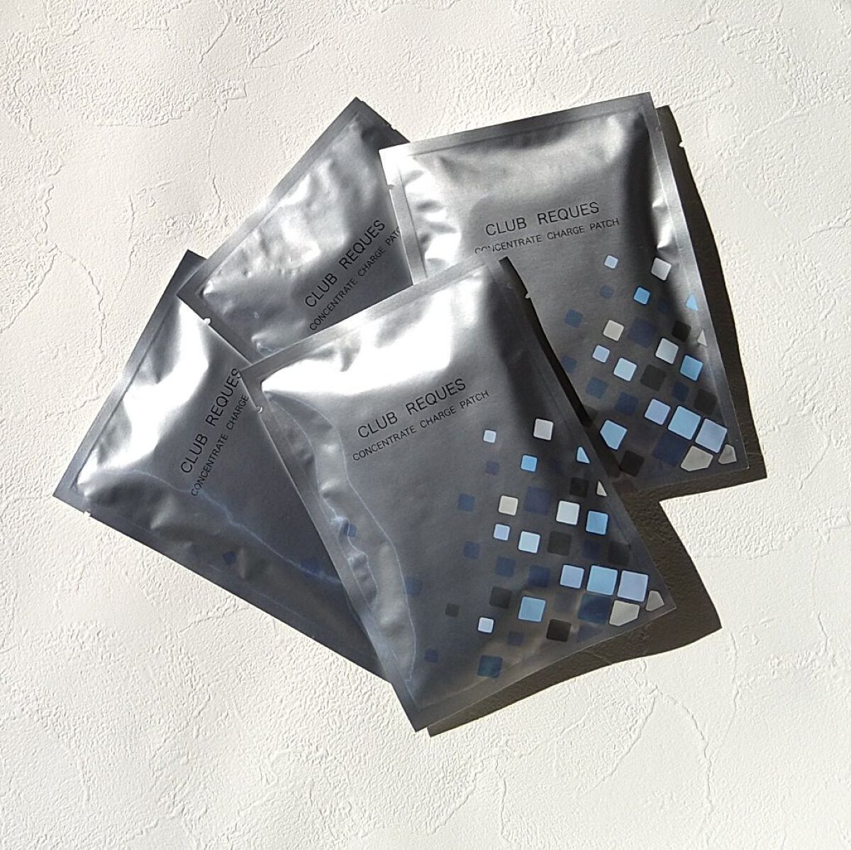 リクエス コンセントレート チャージ パッチ/クラブ/シートマスク・パックを使ったクチコミ（2枚目）