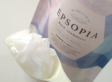 EPSOPIA EPSOPIA Bath cosmeticsのクチコミ「浴槽たっぷりのお湯に、スプーン1杯でOKのエプソピアのバスソルトを使ってみたよ♡

■瀬戸内海.....」（1枚目）