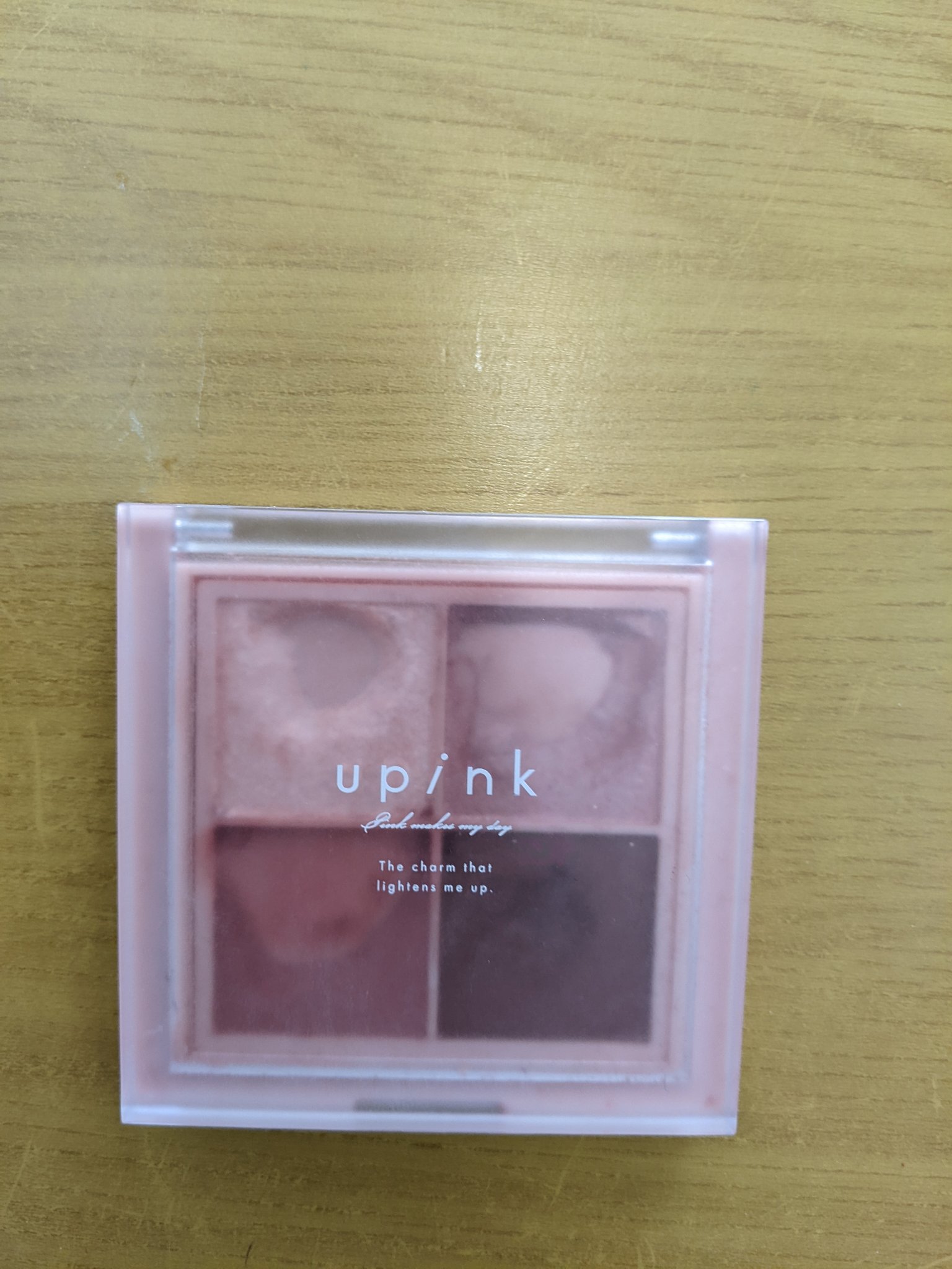 シャインオンステージアイパレット/upink/アイシャドウパレットを使ったクチコミ（3枚目）