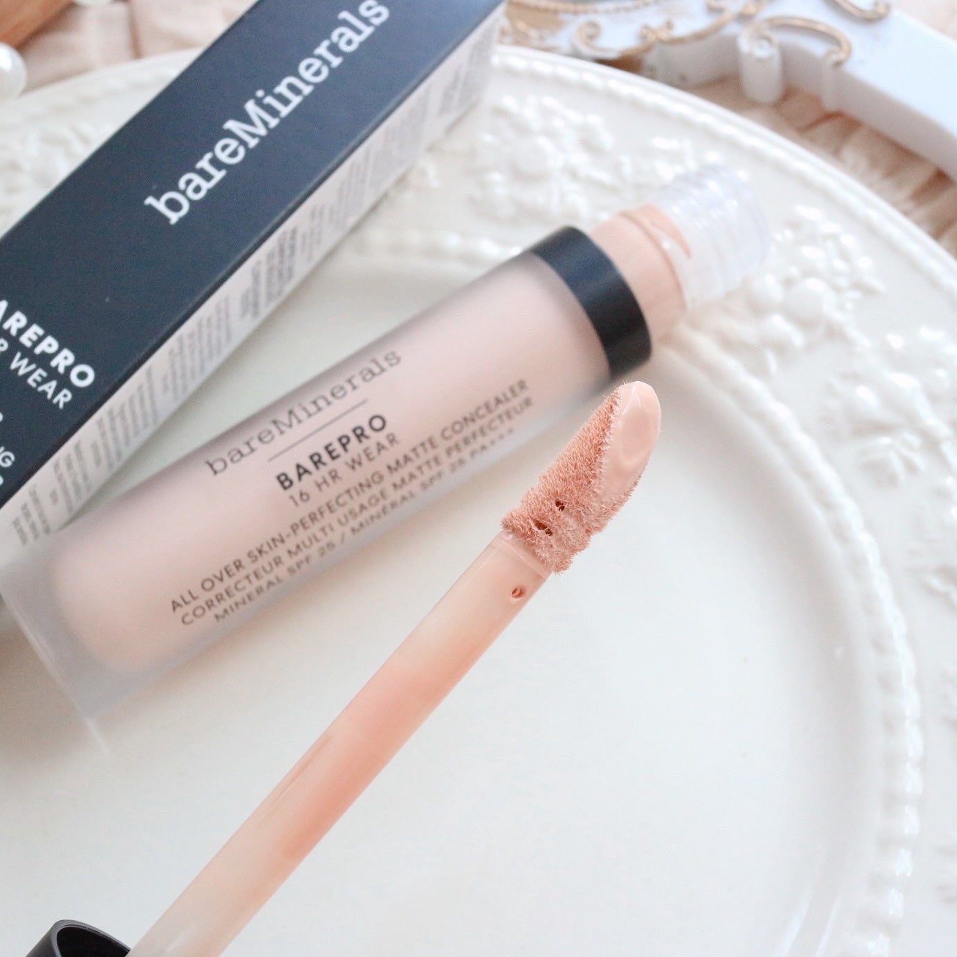 ベアプロ 16HR オールオーバー コンシーラー SPF25(PA+++)/bareMinerals/リキッドコンシーラーを使ったクチコミ(4枚目)