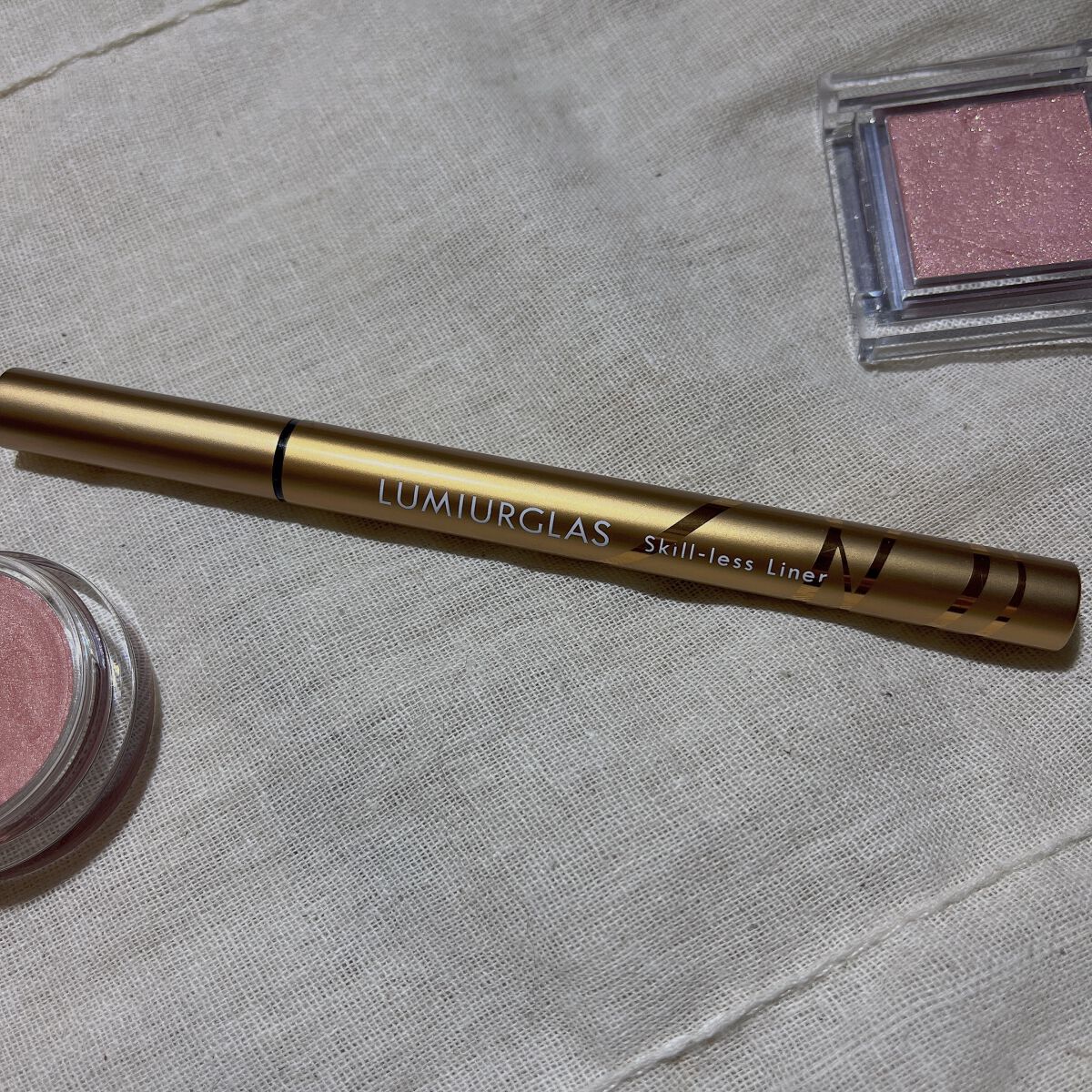 スキルレスライナー/LUMIURGLAS/リキッドアイライナーを使ったクチコミ（2枚目）