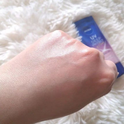 ニベアUV ディープ プロテクト&ケア トーンアップ エッセンス/ニベア/日焼け止めローションを使ったクチコミ(5枚目)