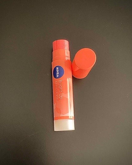 モイストピュアカラーリップ/ニベア/リップクリームを使ったクチコミ(1枚目)