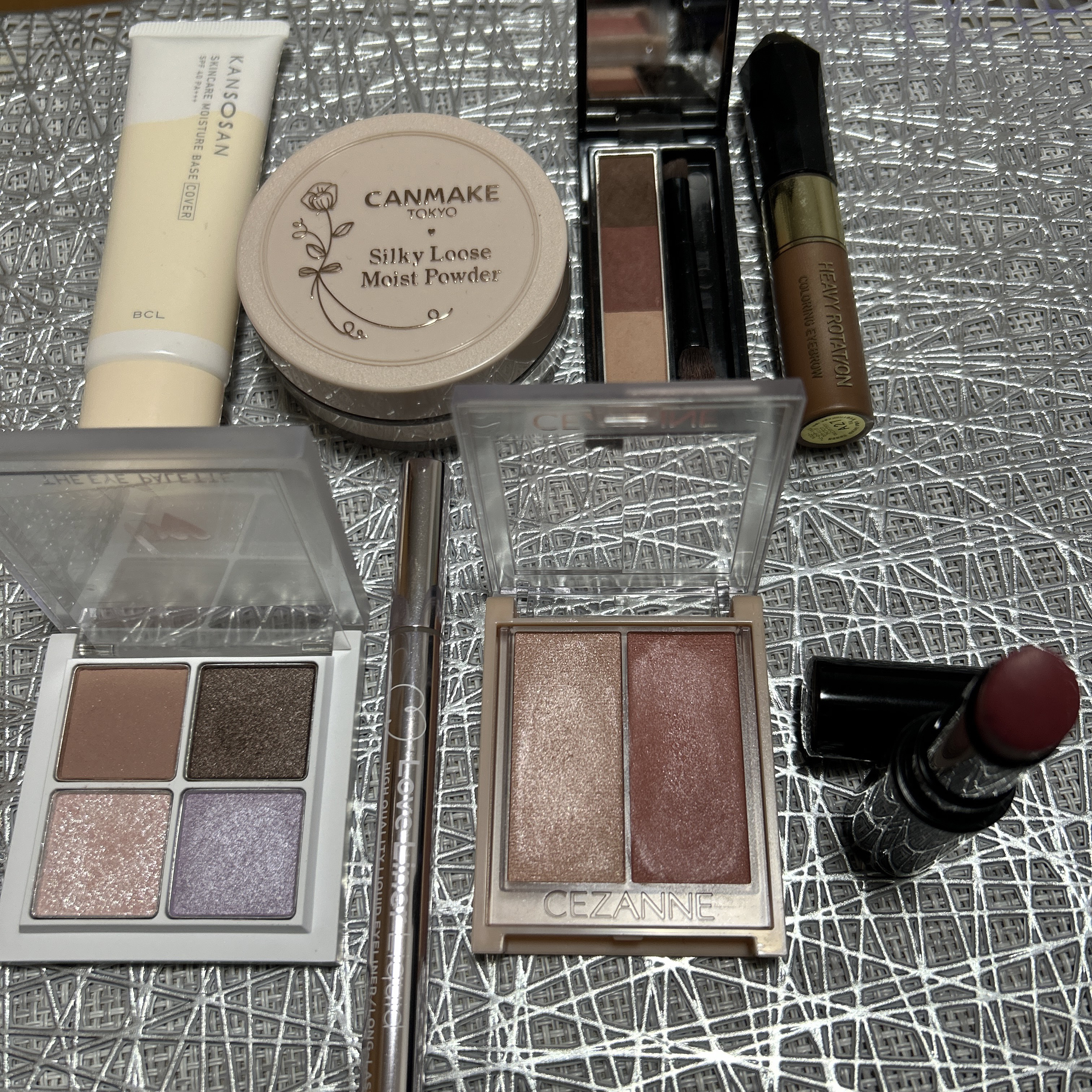 ヴィセ リシェ アイブロウパウダー/Visée/パウダーアイブロウを使ったクチコミ（2枚目）