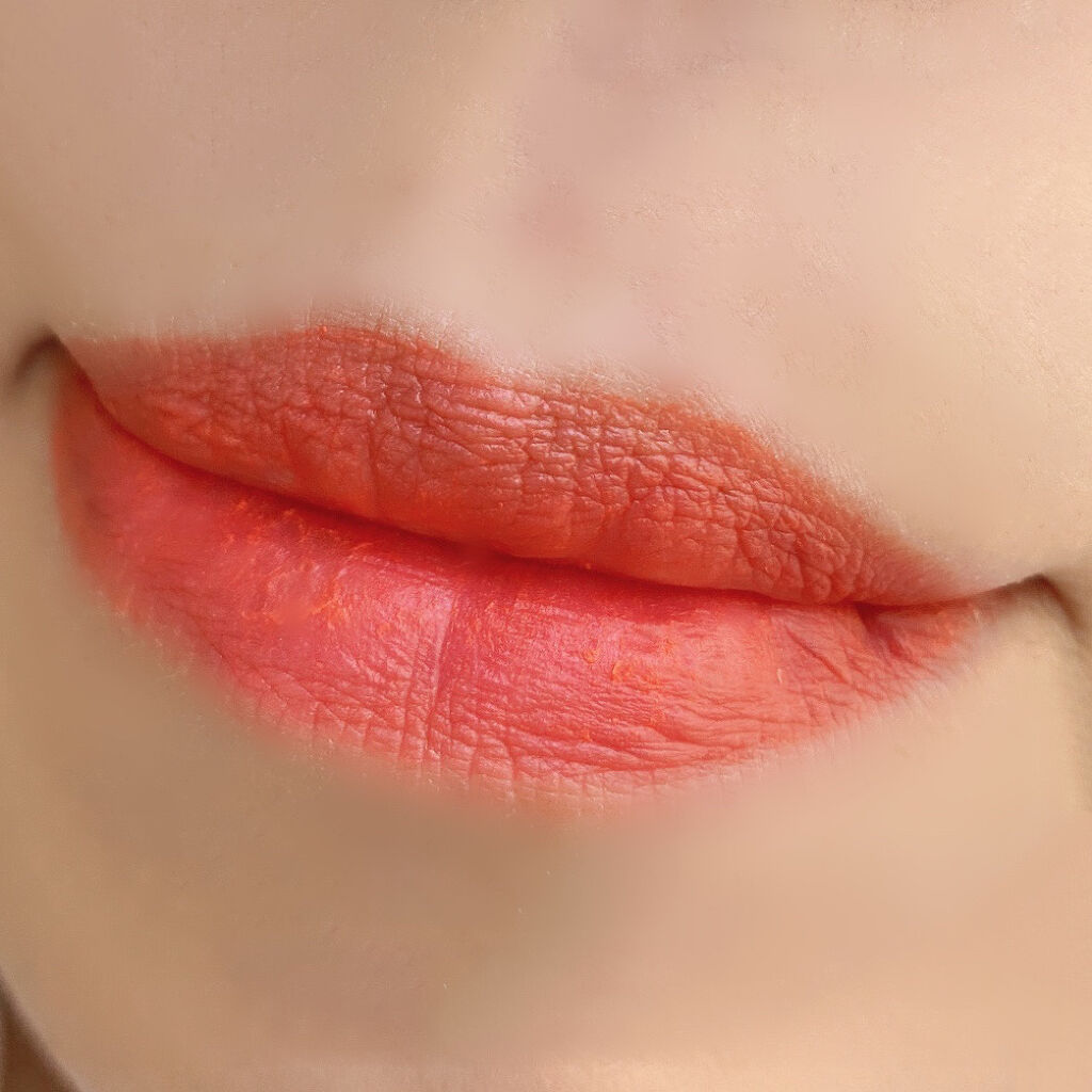 ケーキ リップスティック ルージュ アンリミテッド マット/shu uemura/口紅を使ったクチコミ（2枚目）