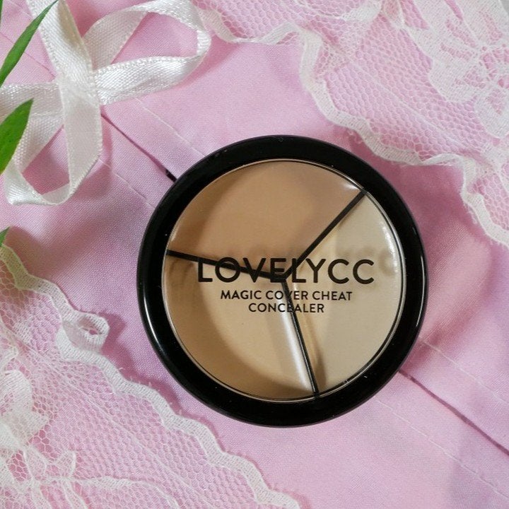 lovelycc マジックカバーチートコンシーラー/LOVELYCC/パレットコンシーラーを使ったクチコミ(2枚目)