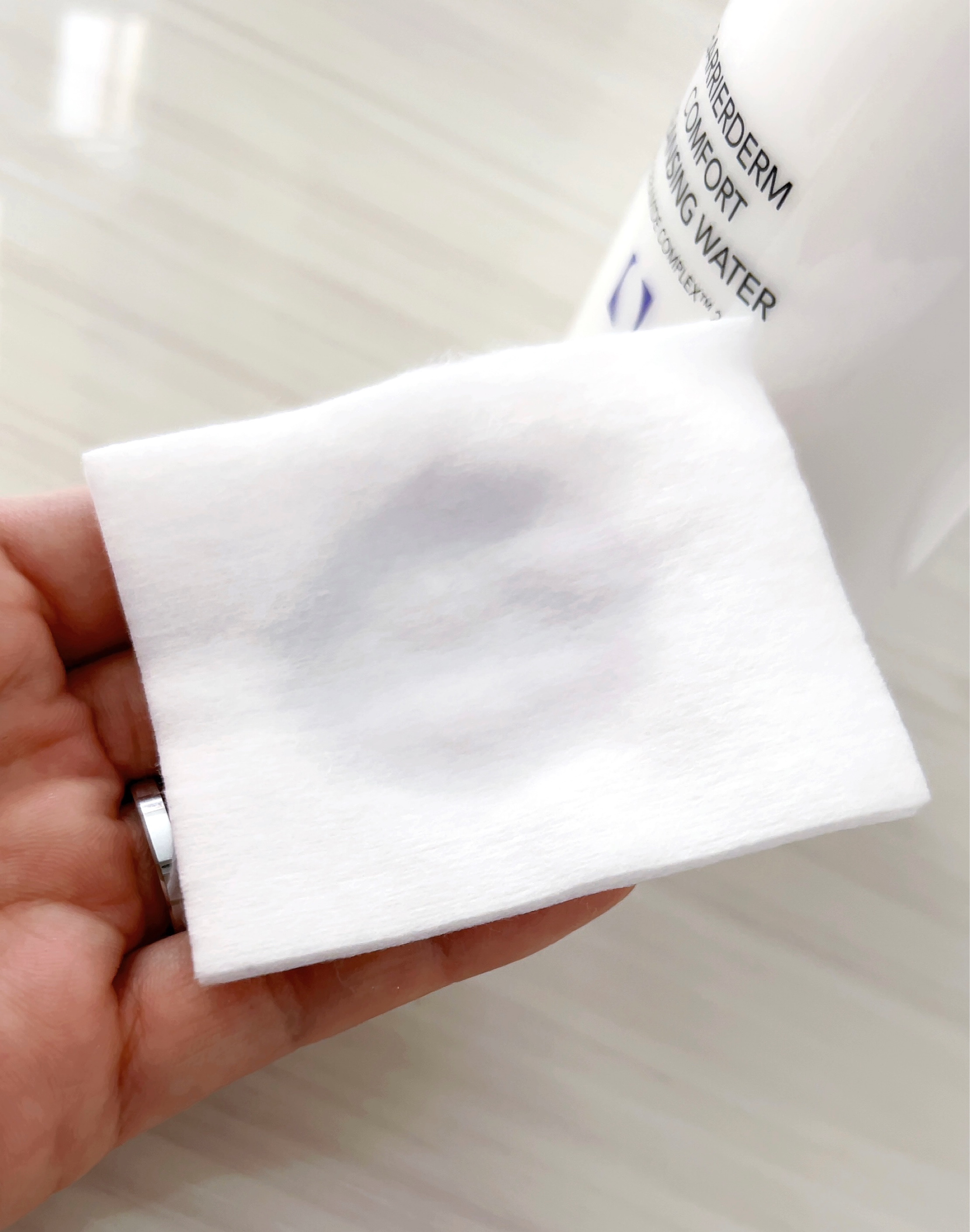 SKIN&LAB バリアダームクレンジングウォーターのクチコミ「SKIN&LAB

バリアダームクレンジングウォーター



肌バリアを守るミルクセラミドと天.....」（2枚目）